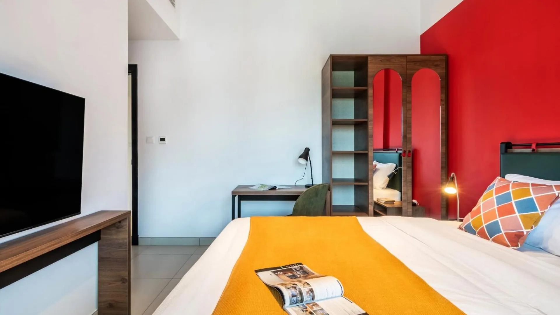 Youco Dubai Apart-Hotel