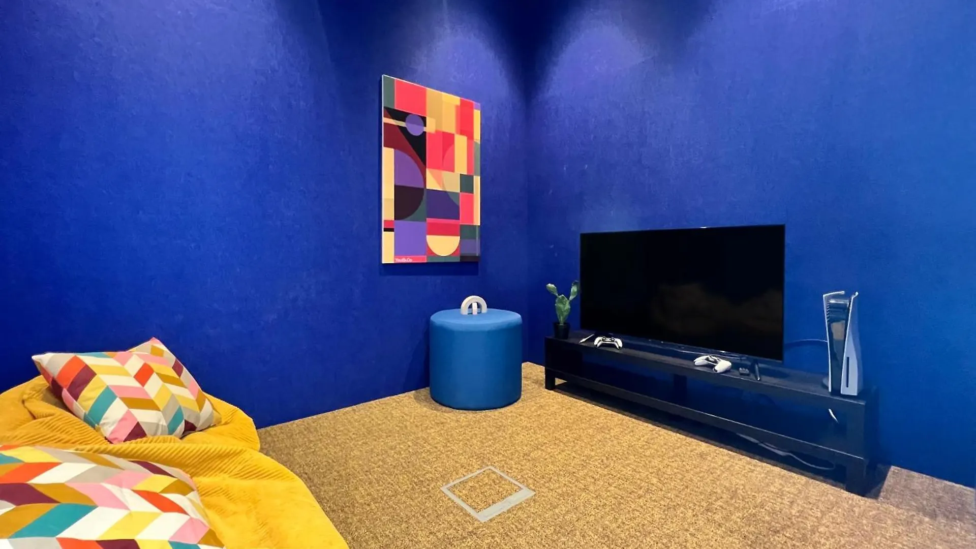Youco Dubai Apart-Hotel